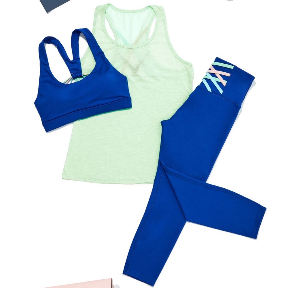 Marika blue set with green tank top